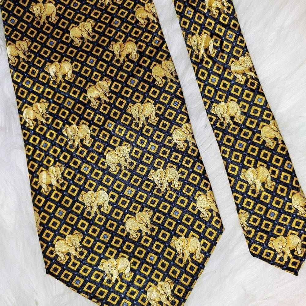 Vintage 60" Elephant Gold Silk Tie